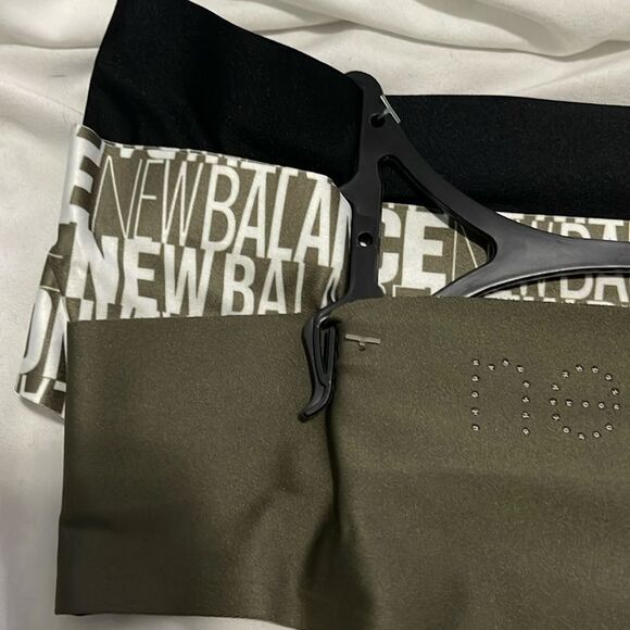 NWT- New Balance - XL. 3 pack seamless thong - Picture 4 of 6